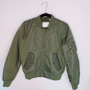 Aritzia Wilfred Free green bomber jacket